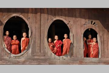 [D'AILLEURS] Les Birmans, habitants les plus généreux de la planète !