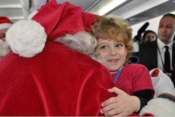 Les enfants de l’Association Petits Princes à la recherche du Père Noël