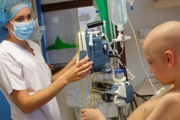 Cancers de l'enfant : enjeux éthiques des essais cliniques