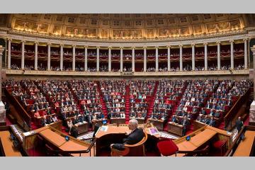 L'assemblée nationale vote l'interdiction du dragage des récifs coralliens