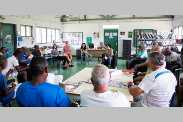 Première rencontre auteur pour les personnes détenues du Port à La Réunion 