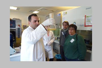 Journée patients chercheurs : Récit de la visite d’un laboratoire de recherche