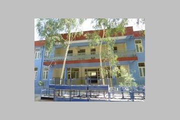 Inauguration d'un nouveau bâtiment au lycée Nazou Ana