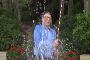Gates, Zuckerberg... pourquoi se versent-ils tous un seau d'eau sur la tête ?