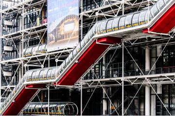 Oui, le PMU et le Centre Pompidou ont un point commun !